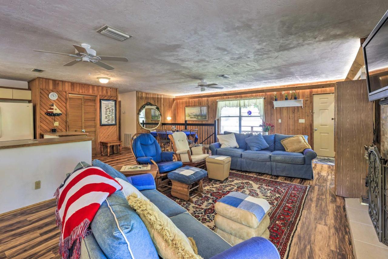 Charming Abode With Dock On The Suwannee River Bell Eksteriør billede